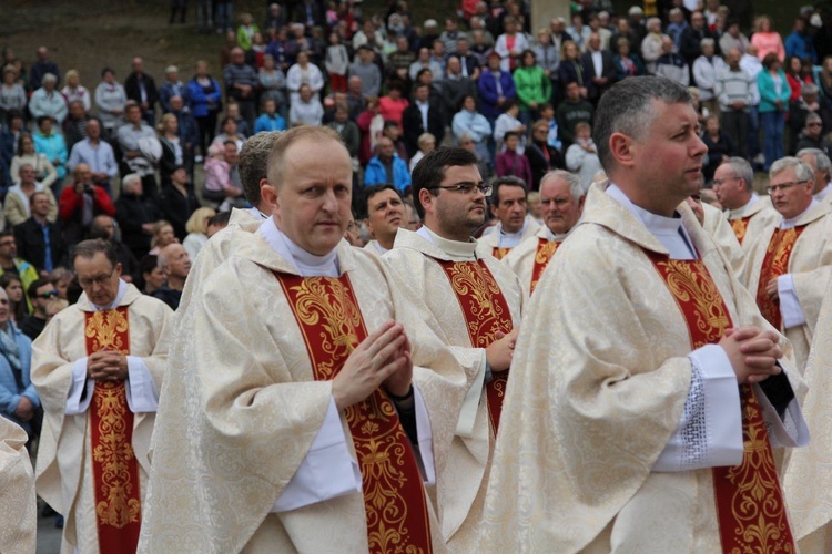 12. Pielgrzymka Rodzin Diecezji Bielsko-Żywieckiej do Kalwarii Zebrzydowskiej - 2019, cz. 1