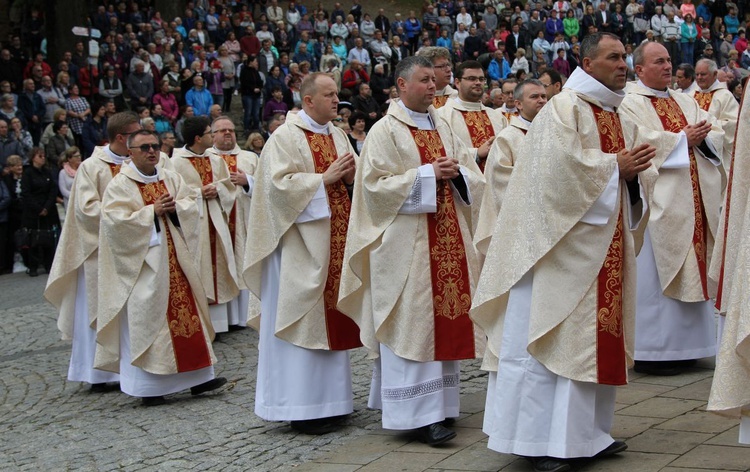 12. Pielgrzymka Rodzin Diecezji Bielsko-Żywieckiej do Kalwarii Zebrzydowskiej - 2019, cz. 1