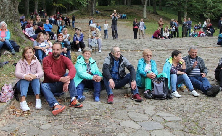 12. Pielgrzymka Rodzin Diecezji Bielsko-Żywieckiej do Kalwarii Zebrzydowskiej - 2019, cz. 1