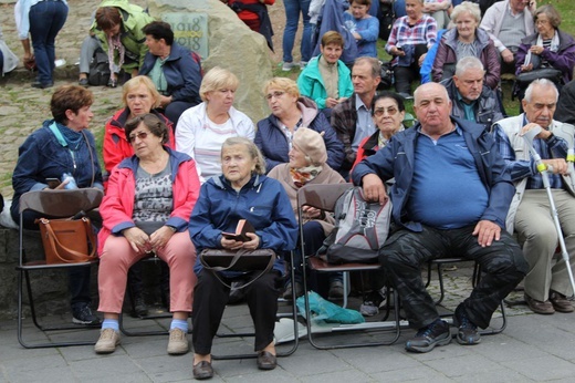 12. Pielgrzymka Rodzin Diecezji Bielsko-Żywieckiej do Kalwarii Zebrzydowskiej - 2019, cz. 1