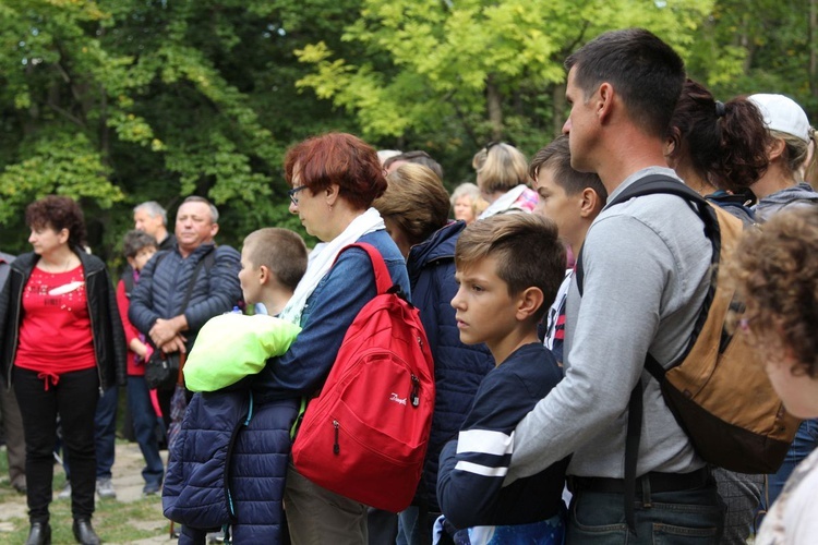 12. Pielgrzymka Rodzin Diecezji Bielsko-Żywieckiej do Kalwarii Zebrzydowskiej - 2019, cz. 1