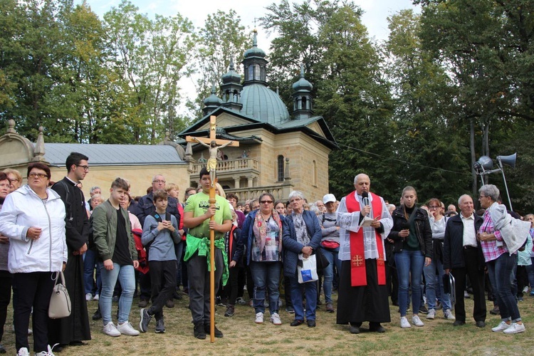 12. Pielgrzymka Rodzin Diecezji Bielsko-Żywieckiej do Kalwarii Zebrzydowskiej - 2019, cz. 1