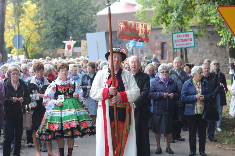 XV Pielgrzymka Kół Żywego Różańca do Domaniewic