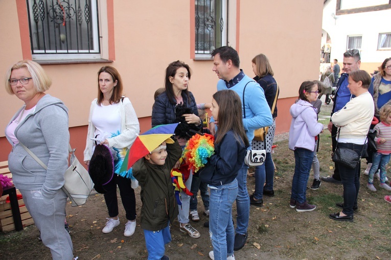 Piknik parafialny na Muchoborze Wielkim