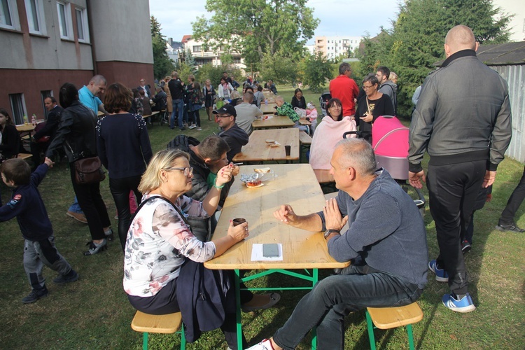 Piknik parafialny na Muchoborze Wielkim