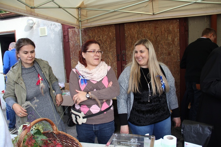 Piknik parafialny na Muchoborze Wielkim