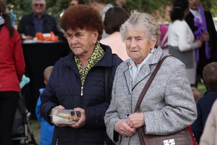 Piknik parafialny na Muchoborze Wielkim