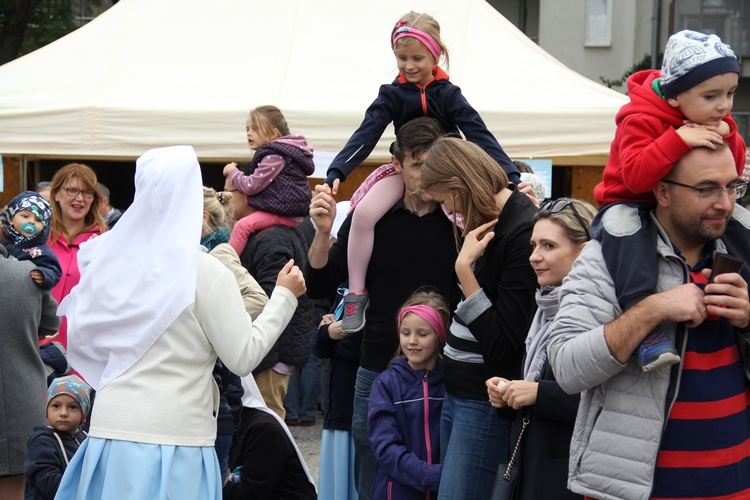 Piknik parafialny na Muchoborze Wielkim