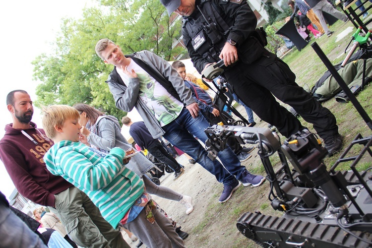 Piknik parafialny na Muchoborze Wielkim