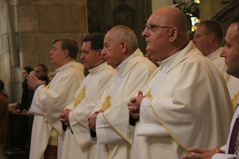 Pogrzeb śp. ks. prał. Mariana Biskupa