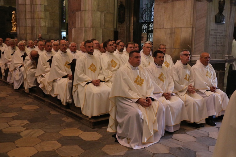 Pogrzeb śp. ks. prał. Mariana Biskupa