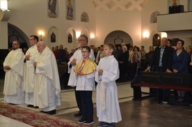 Stalowa Wola, parafia Opatrzności Bożej. Modlitewne czuwanie.