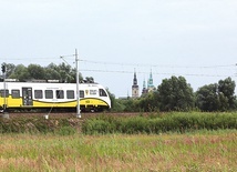 ▲	Pociągi pojadą także z Wrocławia do Pragi.