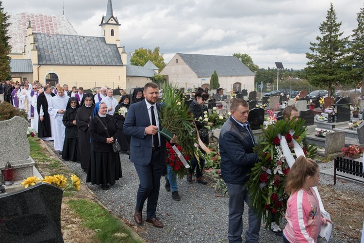 Uroczystości pogrzebowe o. Andrzeja Smołki SSCC