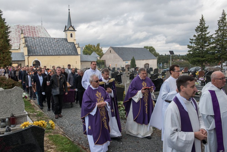 Uroczystości pogrzebowe o. Andrzeja Smołki SSCC