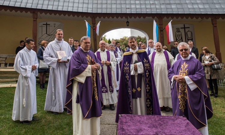 Uroczystości pogrzebowe o. Andrzeja Smołki SSCC