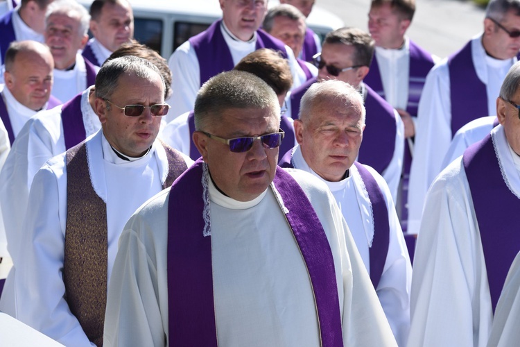 Pogrzeb śp. ks. Alojzego Drożdża