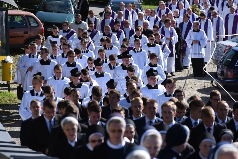 Pogrzeb śp. ks. Alojzego Drożdża