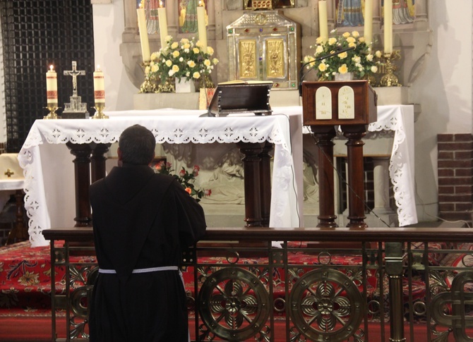 Odpust św. Teresy od Dzieciątka Jezus u karmelitanek bosych