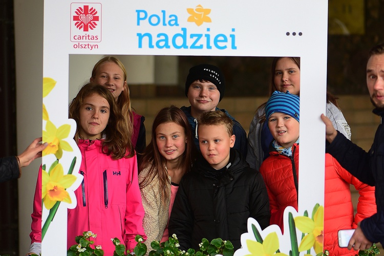 Caritas. Inauguracja kampanii Pola Nadziei