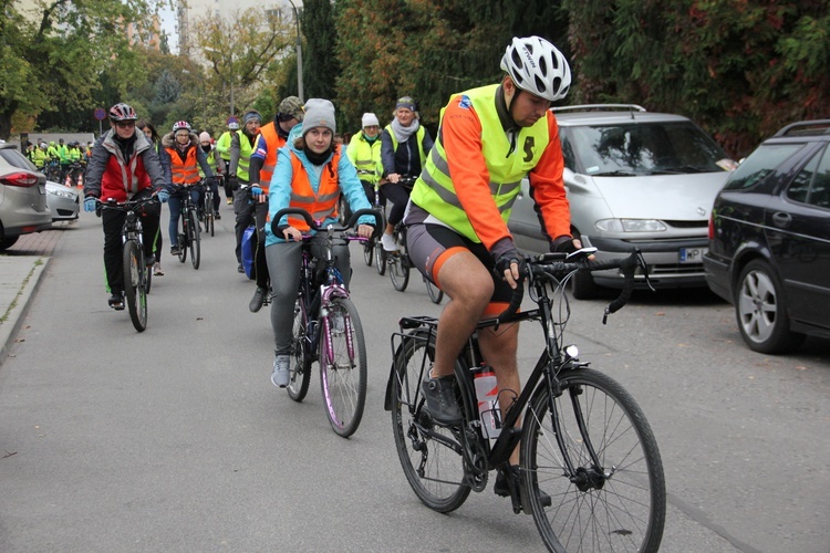 Pielgrzymka rowerowa do Ostrówka