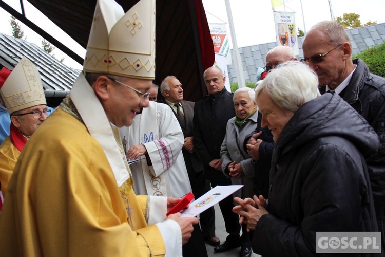 Pielgrzymka Róż Żywego Różańca do Rokitna