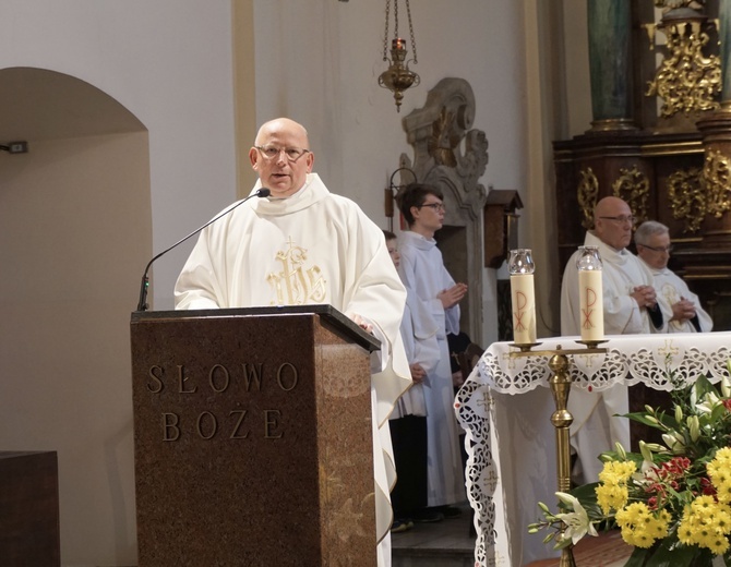 Pielgrzymka osób konsekrowanych do sanktuarium Matki Bożej Nieustającej Pomocy w Gliwicach 