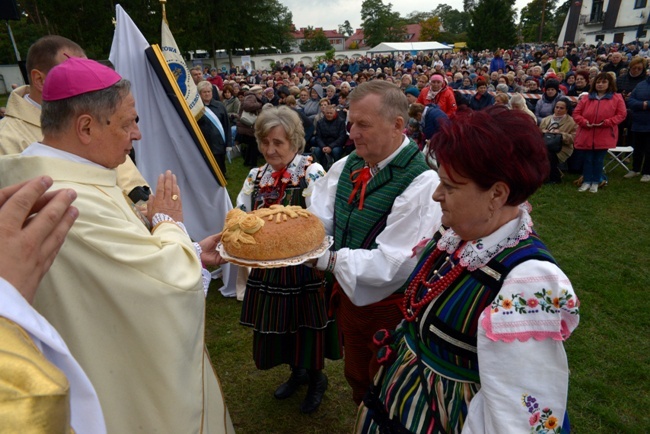 Pielgrzymka Żywego Różańca do Wysokiego Koła