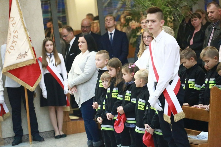 Relikwie dzieci fatimskich w Łękach Górnych