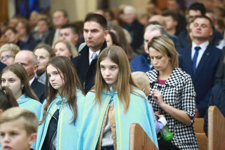 Relikwie dzieci fatimskich w Łękach Górnych