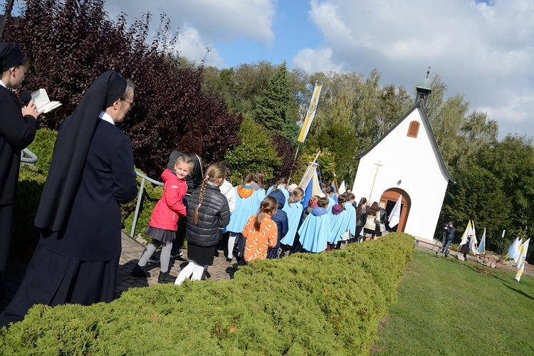 Poświęcenie Drogi Małżeńskiej w Opolu-Winowie