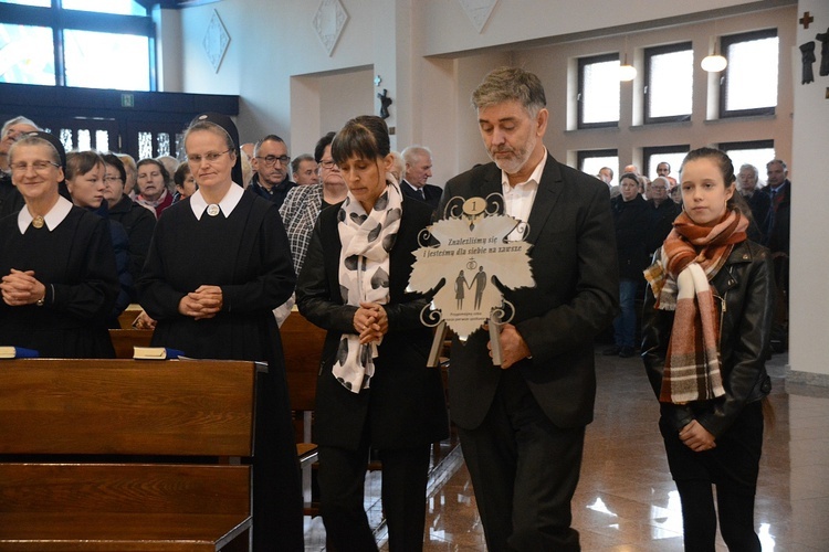 Poświęcenie Drogi Małżeńskiej w Opolu-Winowie