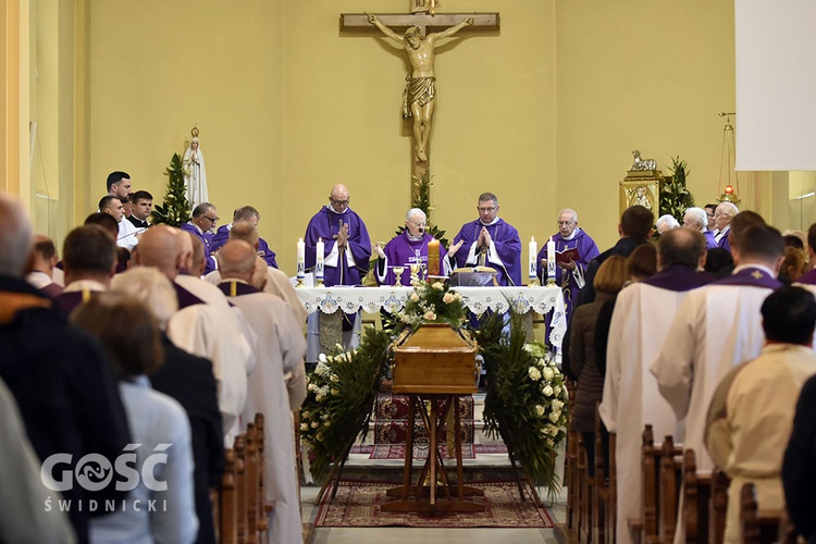 Pogrzeb ks. Kazimierza Czulaka SAC