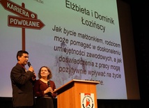 Elżbieta i Dominik Łozińscy mówili o pozytywnym wpływie życie zawodowego na rodzinne i odwrotnie.