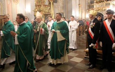 Mszy św. w kościele akademickim św Anny przewodniczył kard. Kazimierz Nycz.