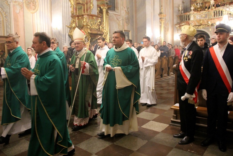 Mszy św. w kościele akademickim św Anny przewodniczył kard. Kazimierz Nycz.