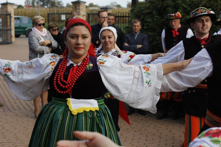 Jubileusz 45-lecia zespołu ludowego "Boczki Chełmońskie"