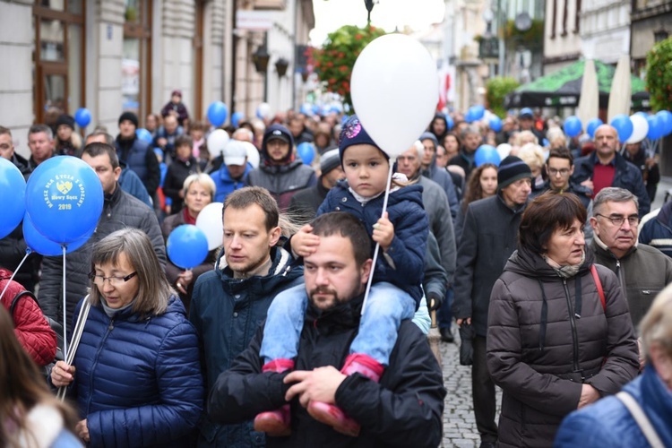 Nowy Sącz. Marsz misjonarzy życia i rodziny