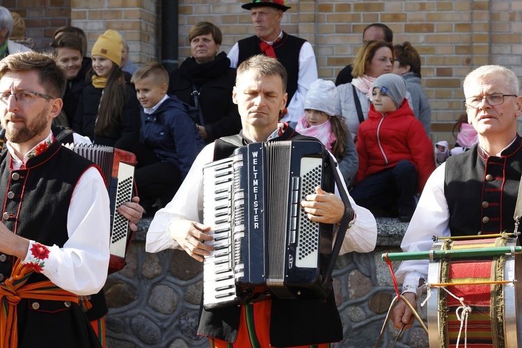 Jubileusz 45-lecia zespołu ludowego "Boczki Chełmońskie"