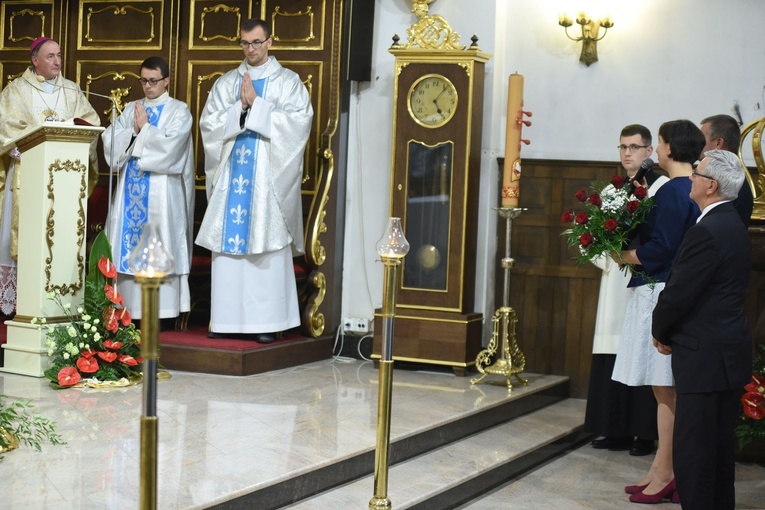 Suma i procesja różańcowa w bocheńskim sanktuarium