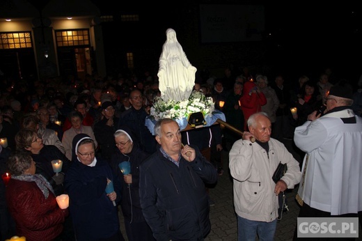 Procesja różańcowa w Głogowie