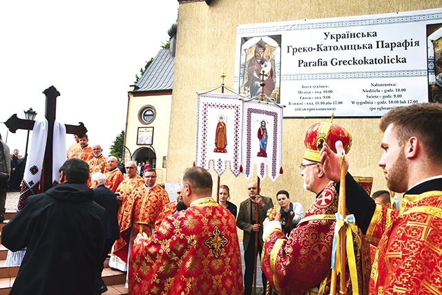 W liturgii uczestniczyli duchowni greckokatoliccy z regionu oraz księża rzymskokatoliccy z Wałcza.