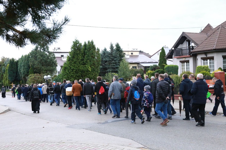 Męski różaniec w Dębicy