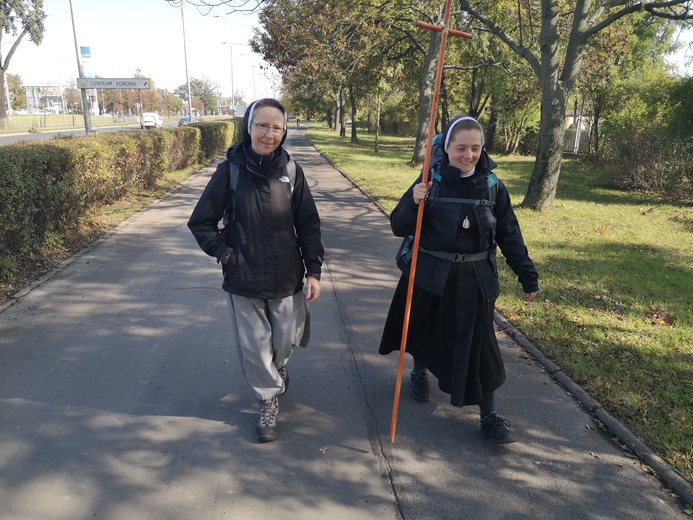 Świat i Polska potrzebują nieustannego zawierzenia