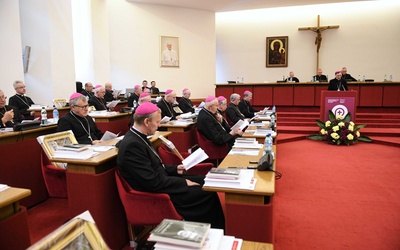 Nowe decyzje personalne episkopatu
