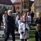 Pielgrzymka dzieci do Piotrówka