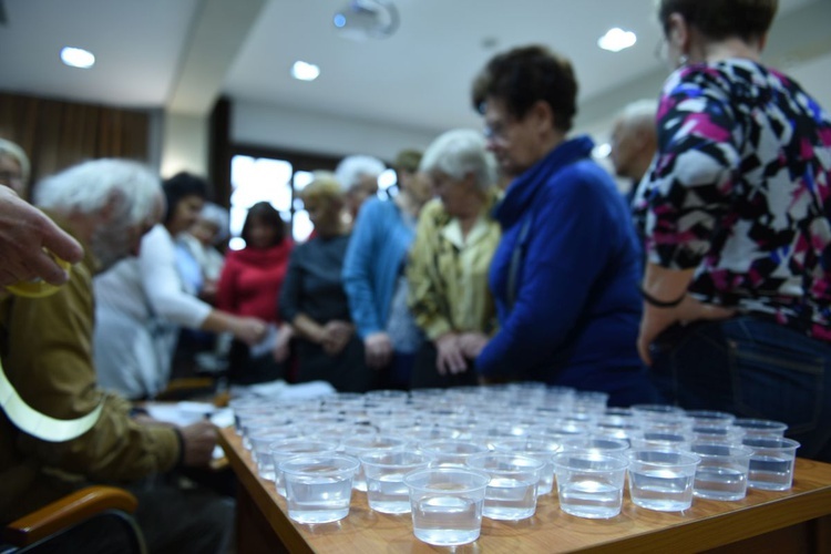 Rekolekcje dla seniorów - warsztaty plastyczne