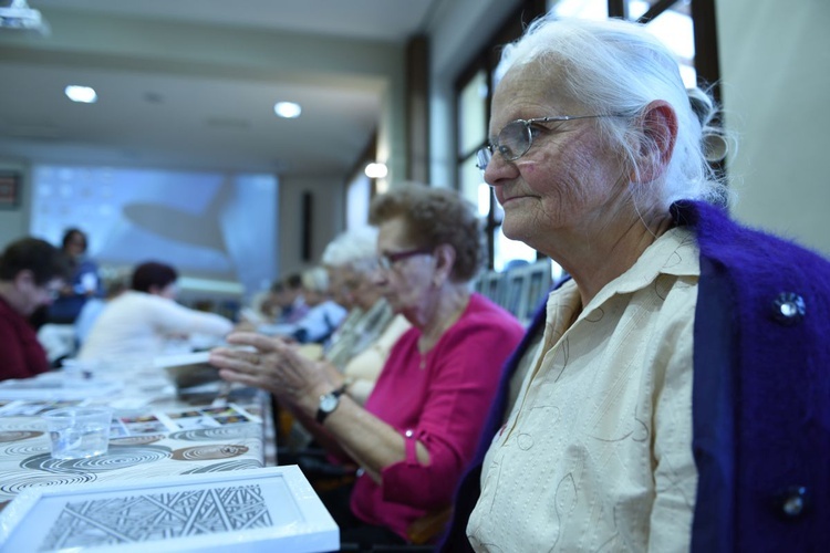 Rekolekcje dla seniorów - warsztaty plastyczne