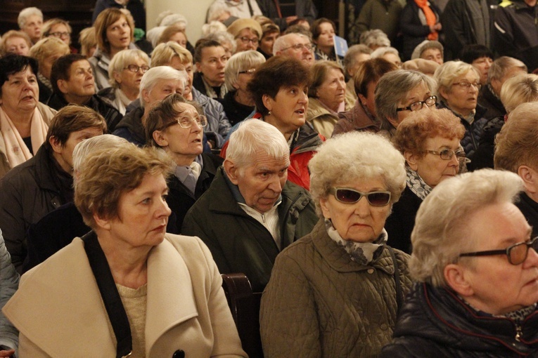 Nawiedzenie figury św. Michała Archanioła z Gargano