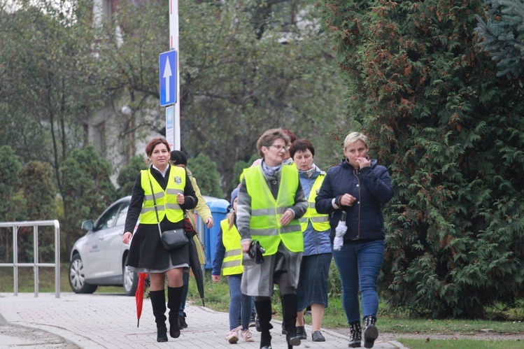 Odblaskowa szkoła w Rdziostowie